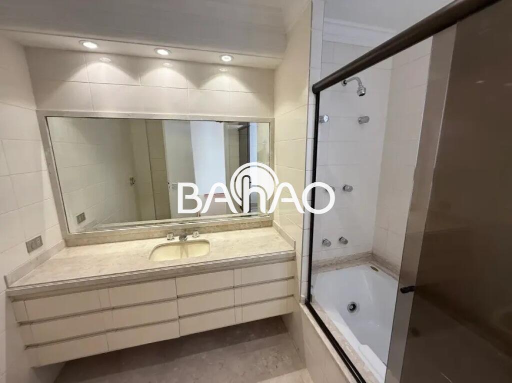 Apartamento com 4 quartos e 280 m² em Vila Guilhermina, Praia Grande