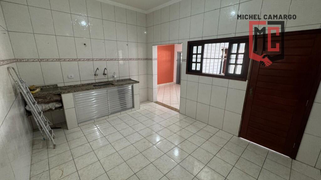 Casa com 2 quartos e 140 m² em Ocian, Praia Grande