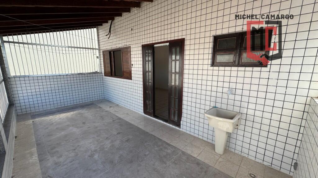 Casa com 2 quartos e 140 m² em Ocian, Praia Grande
