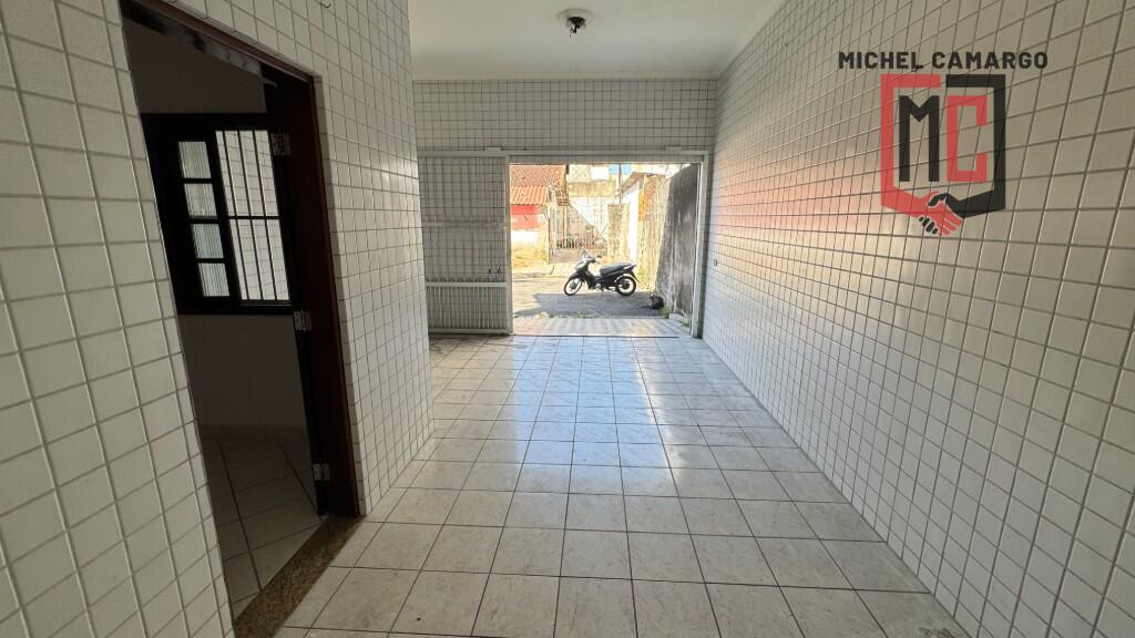 Casa com 2 quartos e 140 m² em Ocian, Praia Grande
