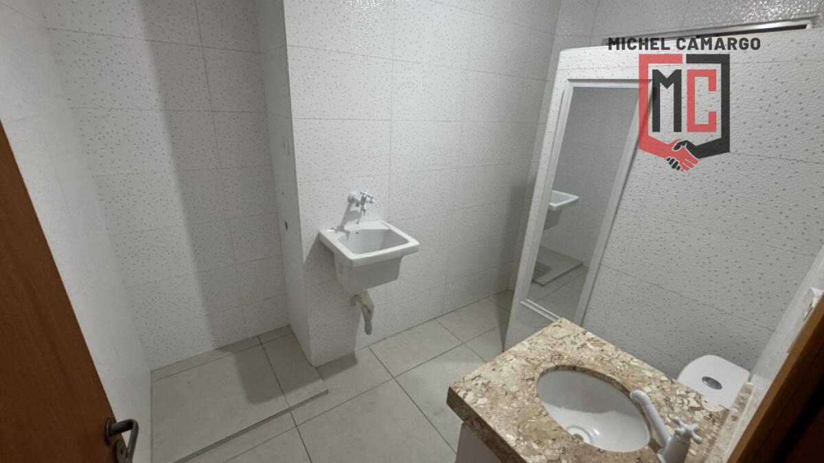 Apartamento com 1 quarto e 32 m² em Ocian, Praia Grande