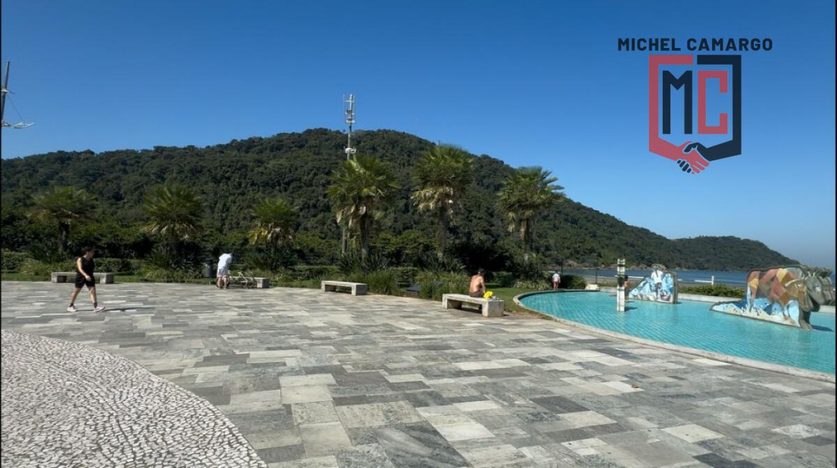 Apartamento com 1 quarto e 32 m² em Ocian, Praia Grande