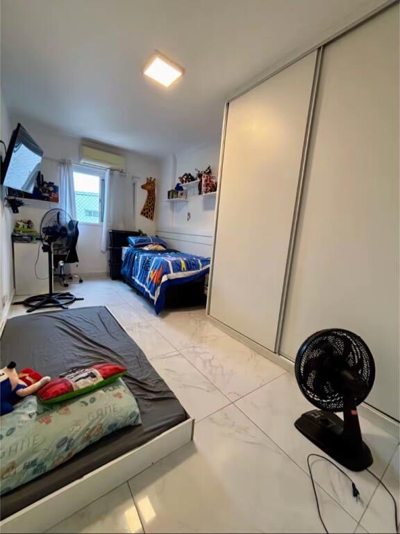 Apartamento com 2 quartos e 88 m² em Vila Guilhermina, Praia Grande