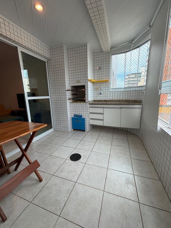 Apartamento com 2 quartos e 90 m² em Vila Guilhermina, Praia Grande