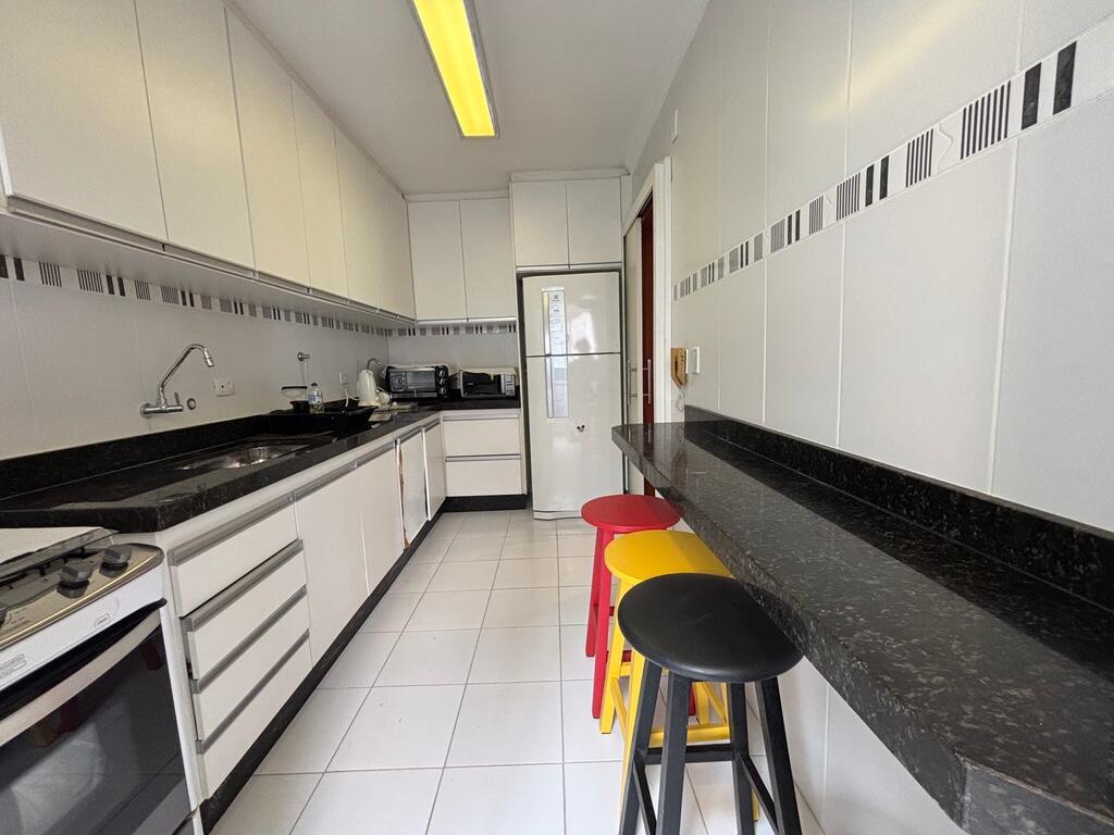 Apartamento com 2 quartos e 90 m² em Vila Guilhermina, Praia Grande