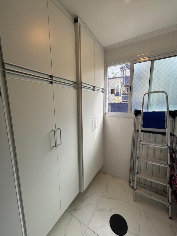 Apartamento com 2 quartos e 90 m² em Vila Guilhermina, Praia Grande
