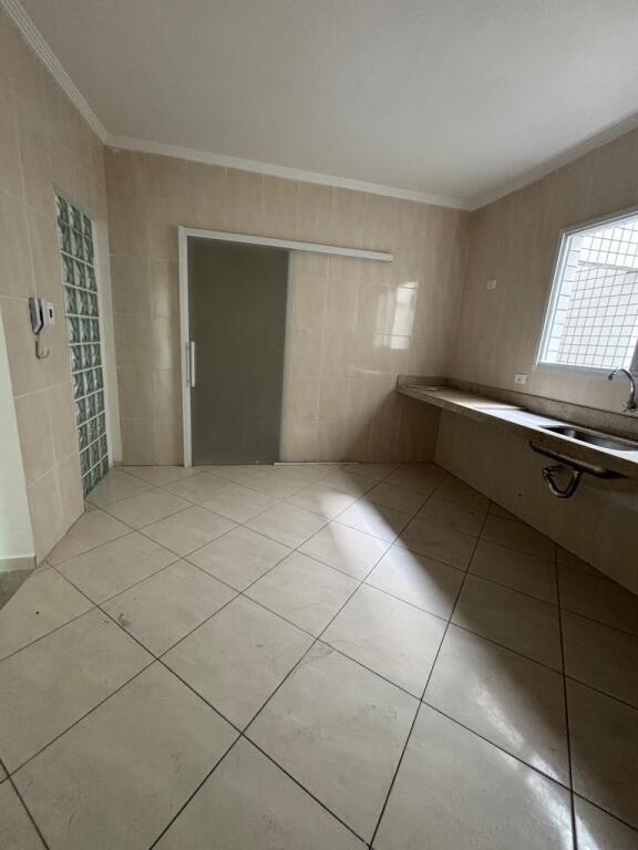 Apartamento com 3 quartos e 118 m² em Vila Guilhermina, Praia Grande