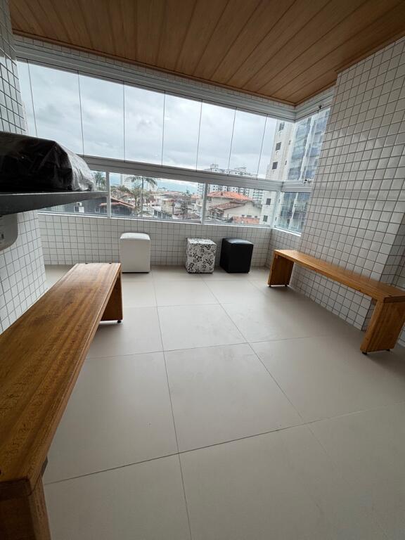 Apartamento com 2 quartos e 95 m² em Vila Guilhermina, Praia Grande