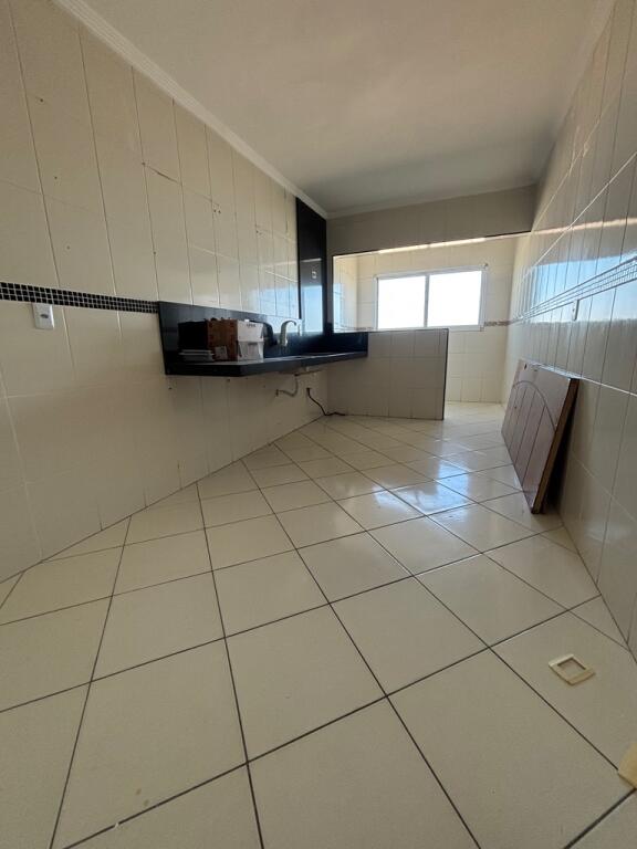 Apartamento com 2 quartos e 108 m² em Vila Guilhermina, Praia Grande