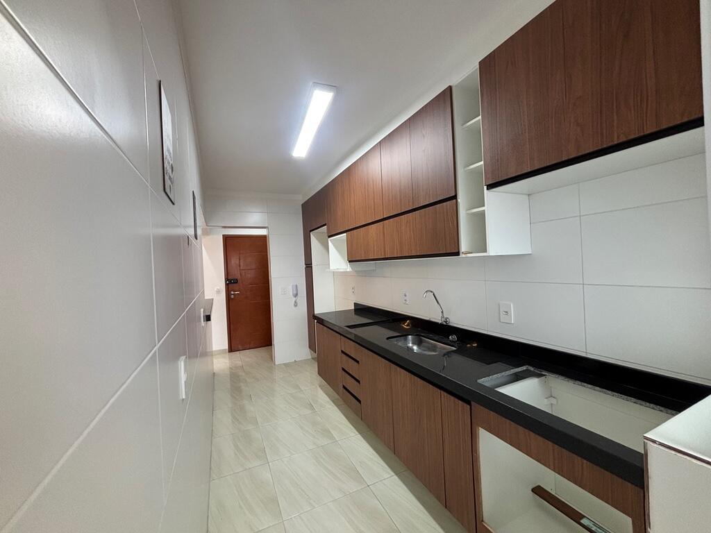 Apartamento com 2 quartos e 113 m² em Vila Guilhermina, Praia Grande