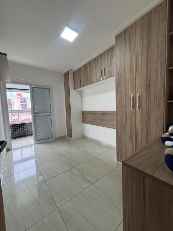 Apartamento com 2 quartos e 113 m² em Vila Guilhermina, Praia Grande