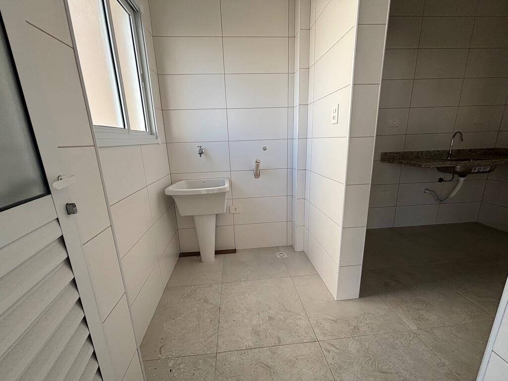 Apartamento com 2 quartos e 87 m² em Aviação, Praia Grande