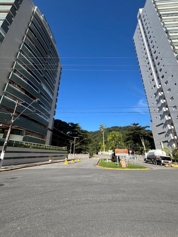 Apartamento com 2 quartos e 110 m² em Canto Do Forte, Praia Grande