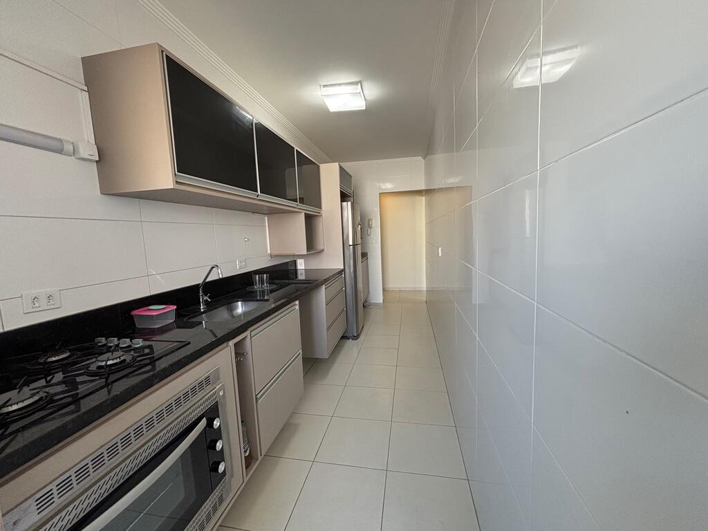 Apartamento com 2 quartos e 75 m² em Vila Guilhermina, Praia Grande