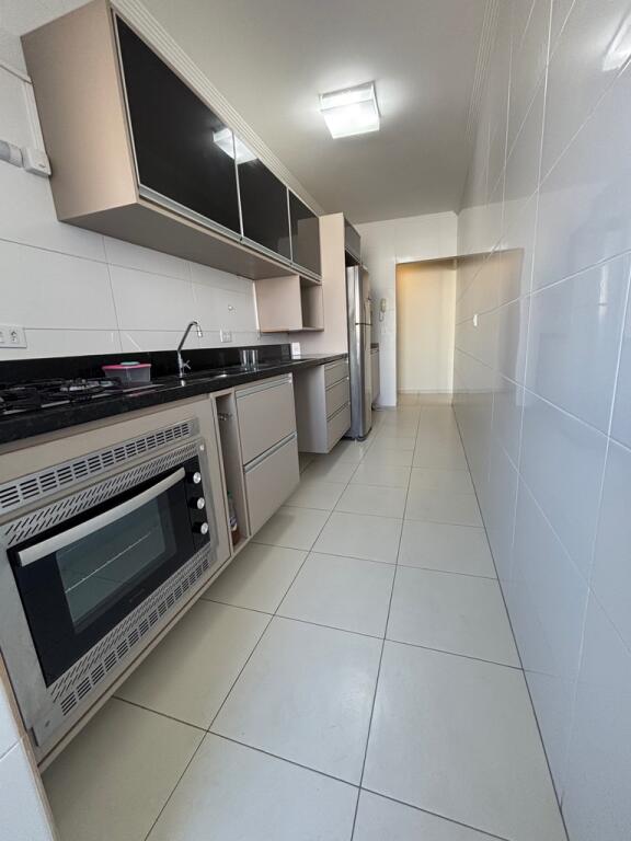 Apartamento com 2 quartos e 75 m² em Vila Guilhermina, Praia Grande