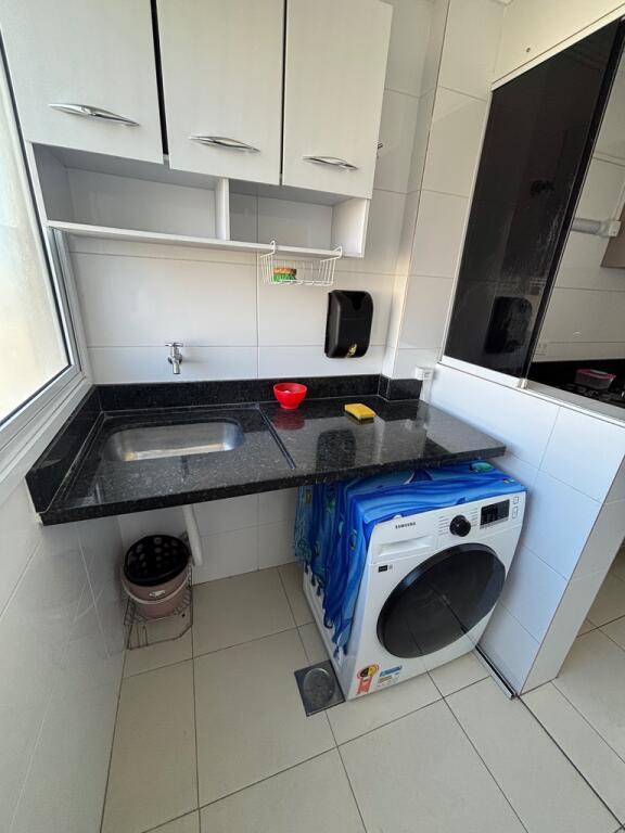 Apartamento com 2 quartos e 75 m² em Vila Guilhermina, Praia Grande