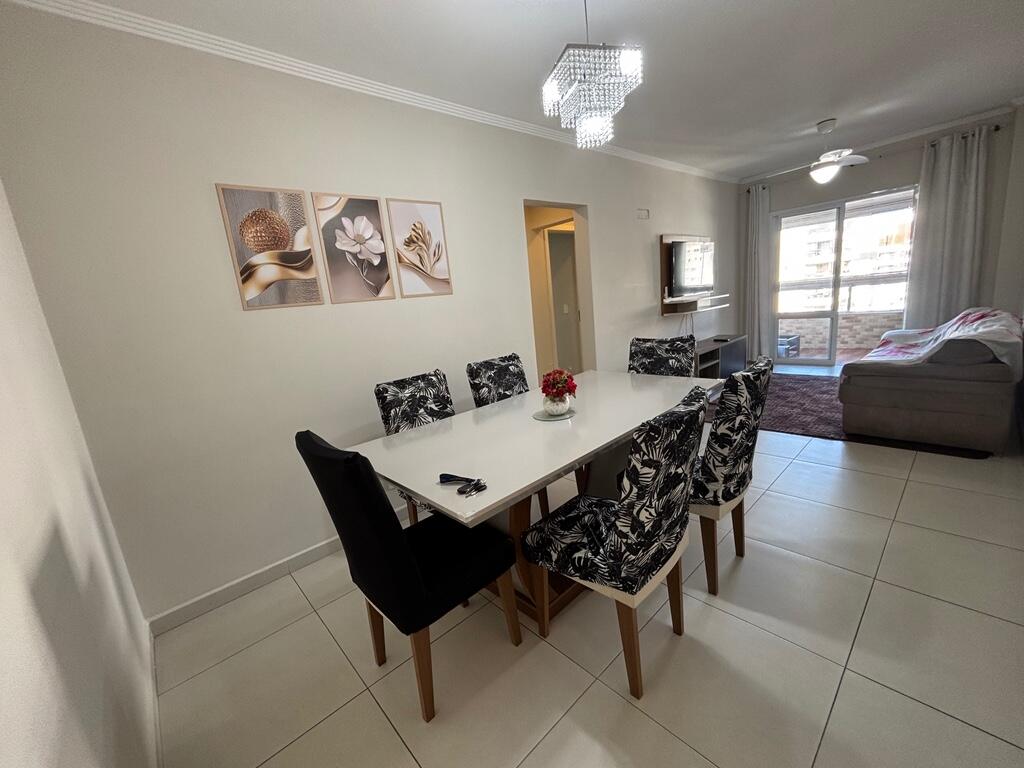 Apartamento com 2 quartos e 75 m² em Vila Guilhermina, Praia Grande