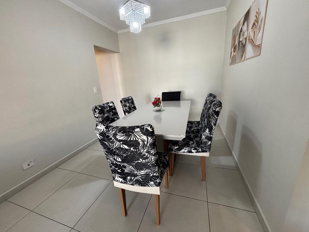 Apartamento com 2 quartos e 75 m² em Vila Guilhermina, Praia Grande