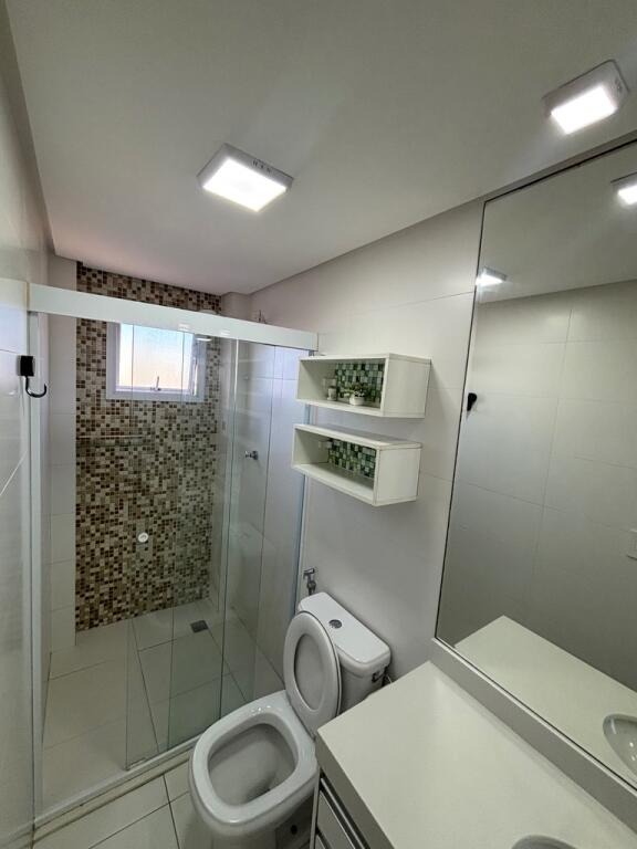 Apartamento com 2 quartos e 75 m² em Vila Guilhermina, Praia Grande