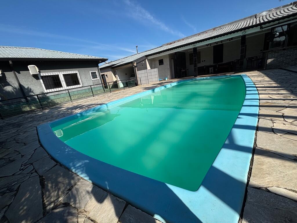 Casa com 4 quartos e 220 m² em Flórida, Praia Grande
