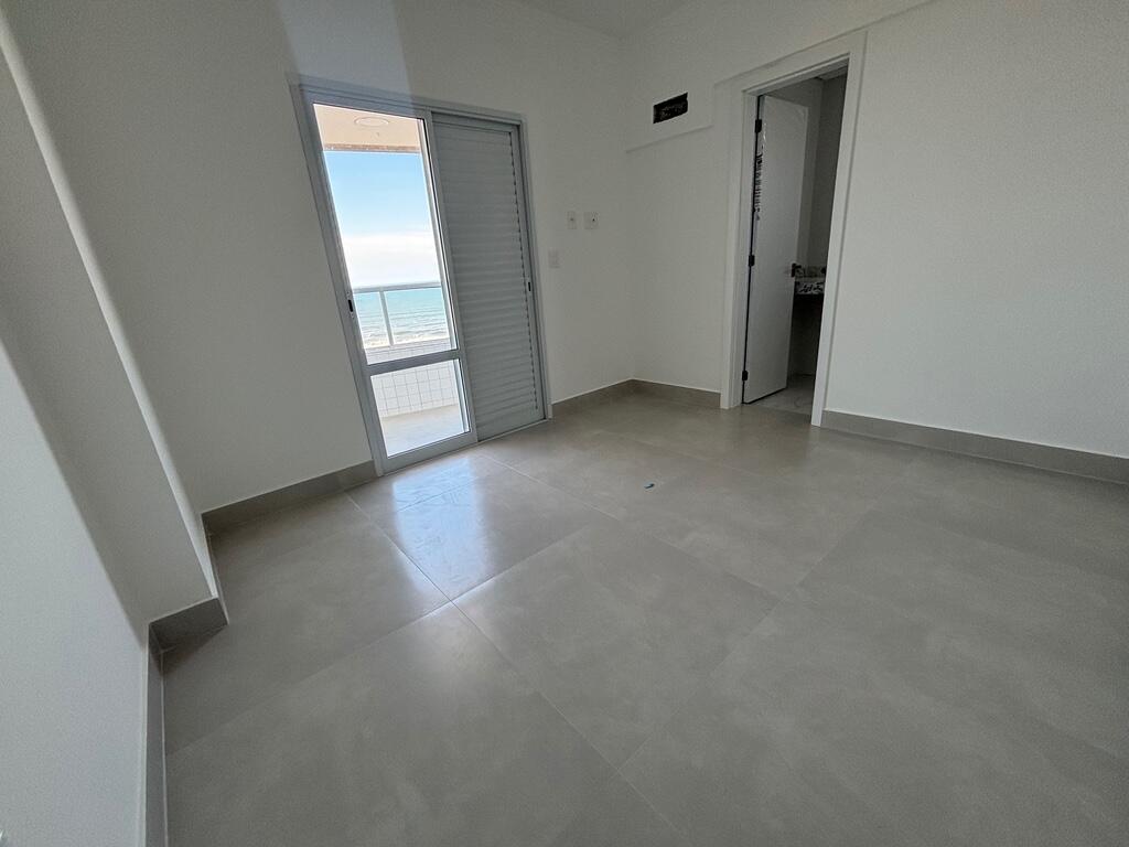 Apartamento com 3 quartos e 107 m² em Jardim Imperador, Praia Grande