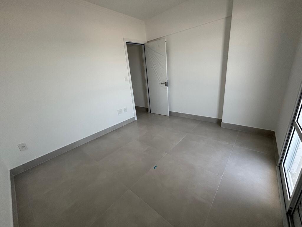 Apartamento com 3 quartos e 107 m² em Jardim Imperador, Praia Grande