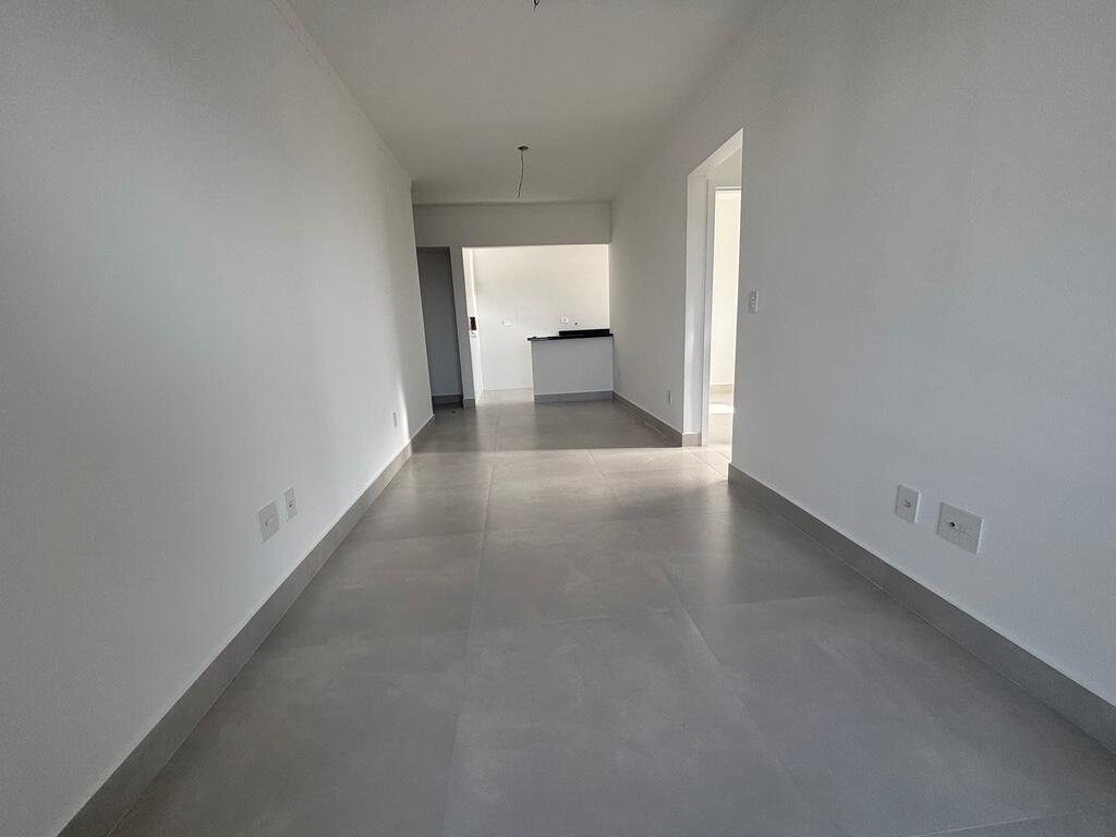 Apartamento com 2 quartos e 73 m² em Jardim Imperador, Praia Grande