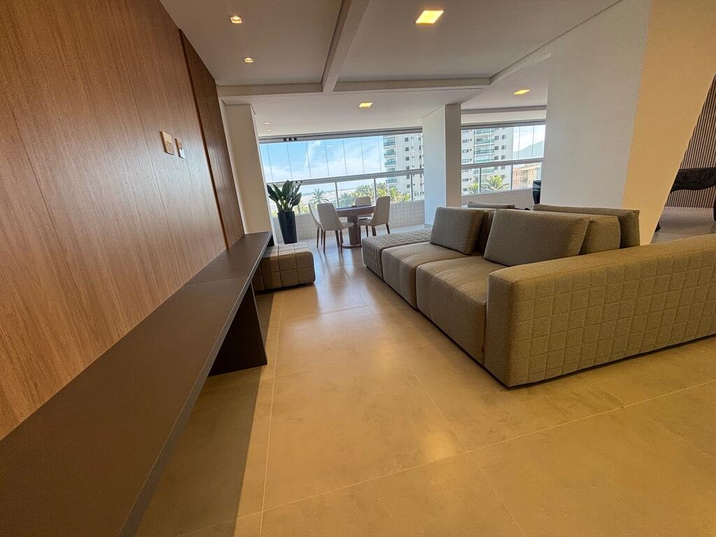 Apartamento com 2 quartos e 73 m² em Jardim Imperador, Praia Grande
