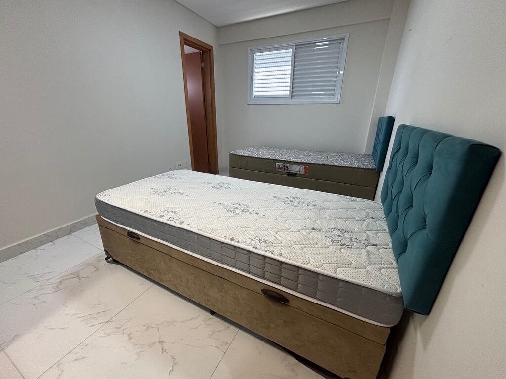 Apartamento com 3 quartos e 182 m² em Vila Caiçara, Praia Grande
