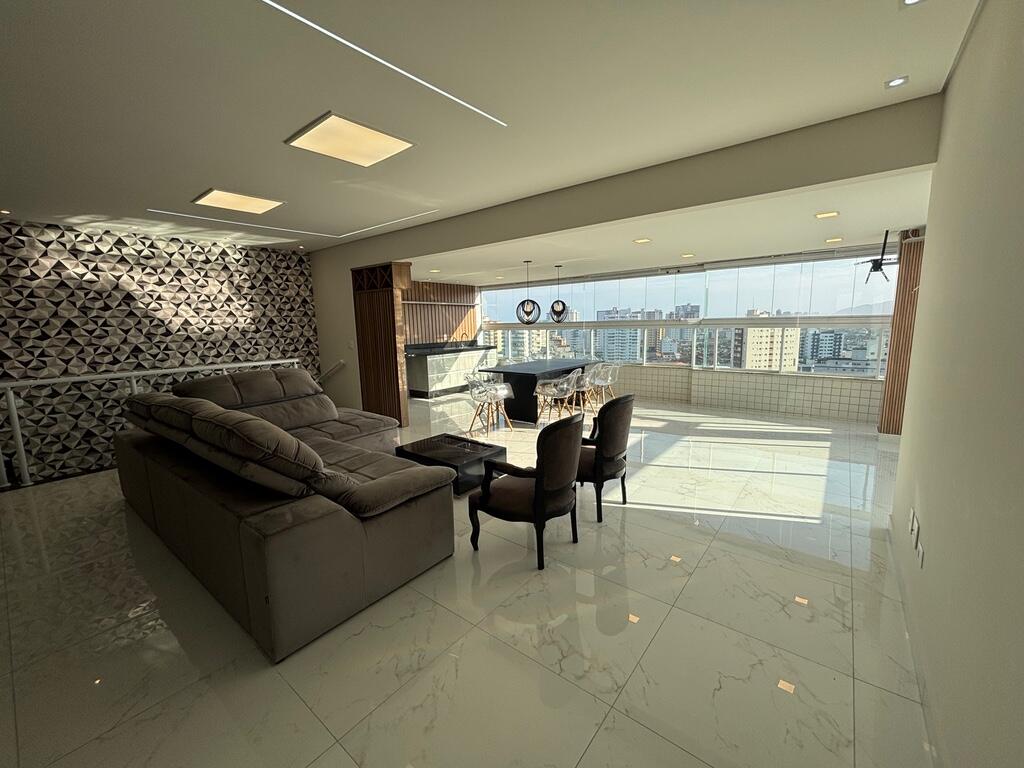 Apartamento com 3 quartos e 182 m² em Vila Caiçara, Praia Grande