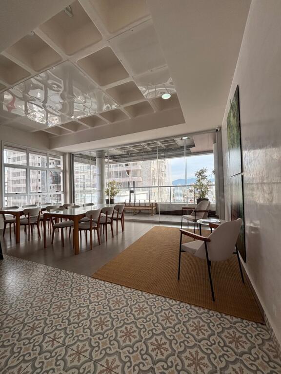 Apartamento com 2 quartos e 106 m² em Canto Do Forte, Praia Grande