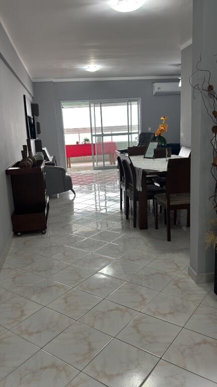 Apartamento com 3 quartos e 145 m² em Vila Guilhermina, Praia Grande