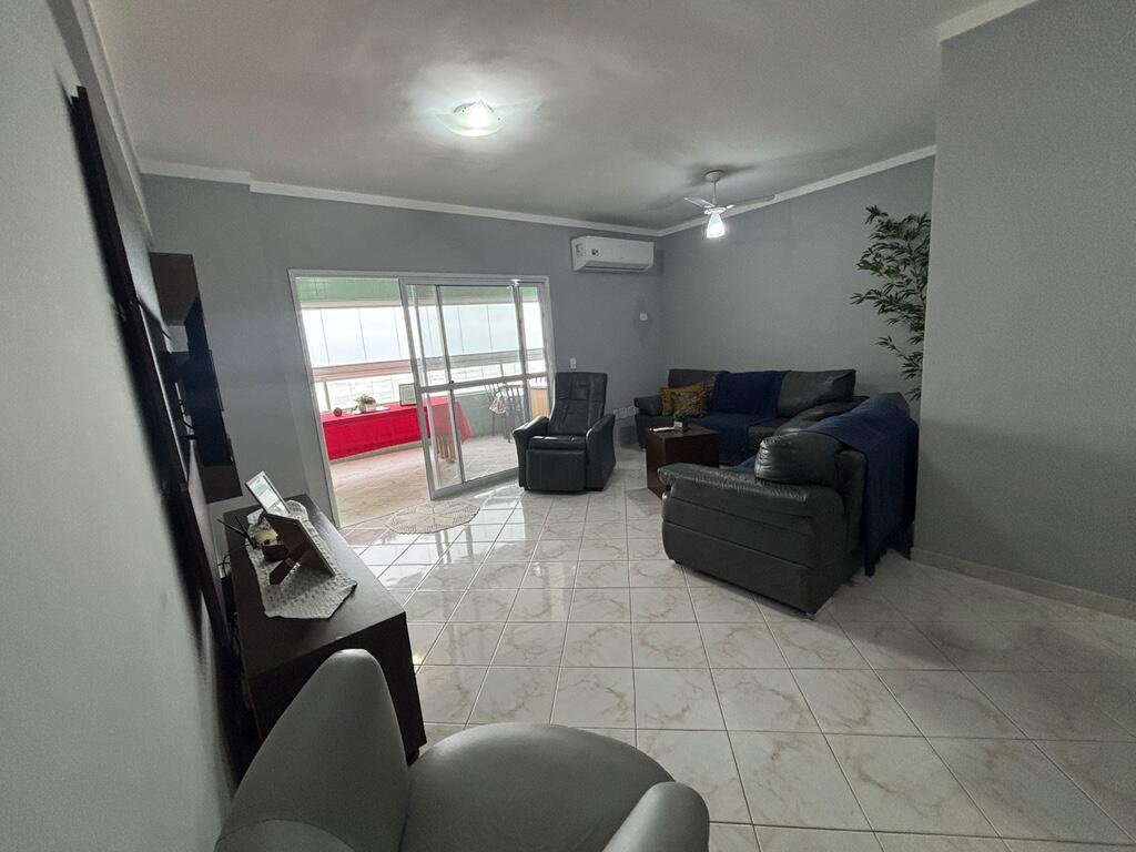 Apartamento com 3 quartos e 145 m² em Vila Guilhermina, Praia Grande