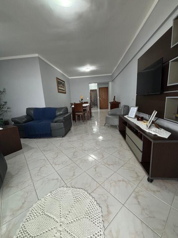 Apartamento com 3 quartos e 145 m² em Vila Guilhermina, Praia Grande