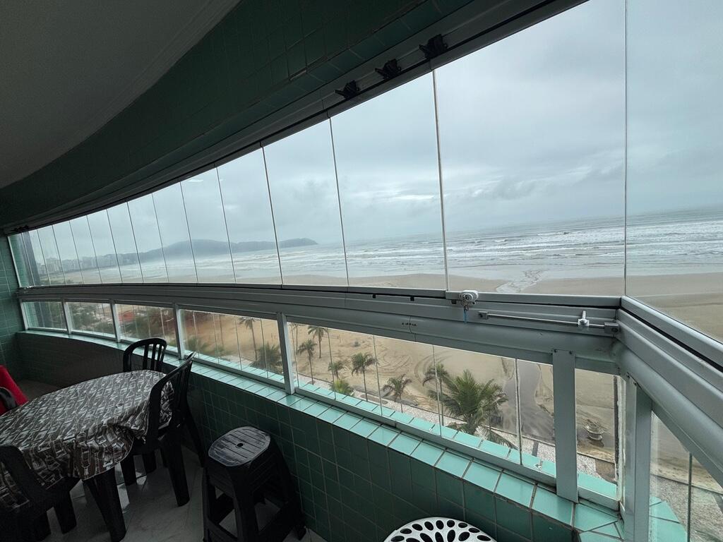 Apartamento com 3 quartos e 145 m² em Vila Guilhermina, Praia Grande
