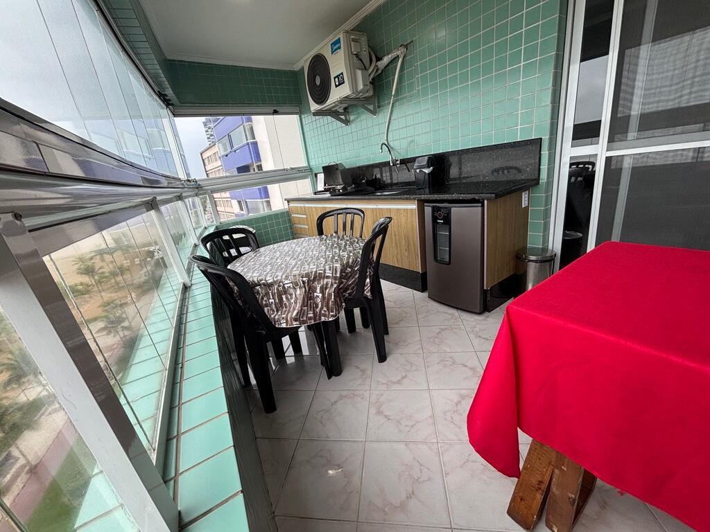 Apartamento com 3 quartos e 145 m² em Vila Guilhermina, Praia Grande