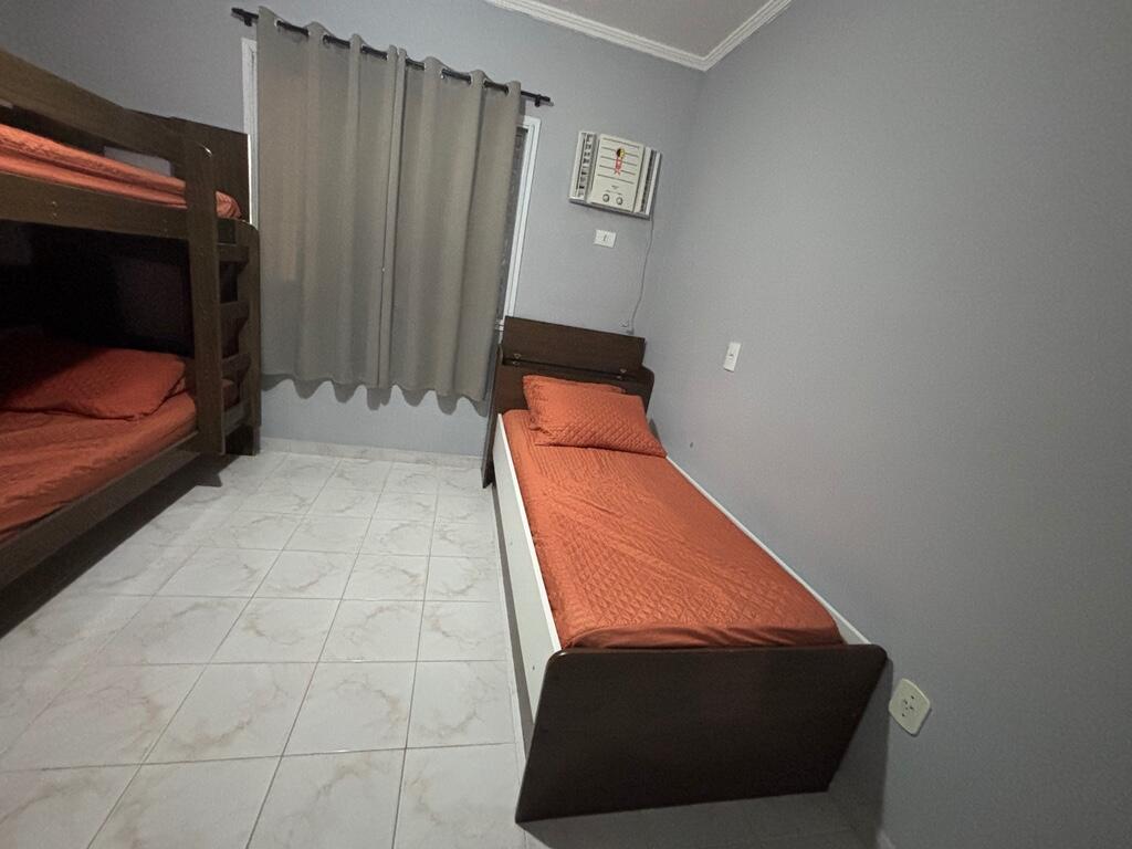 Apartamento com 3 quartos e 145 m² em Vila Guilhermina, Praia Grande