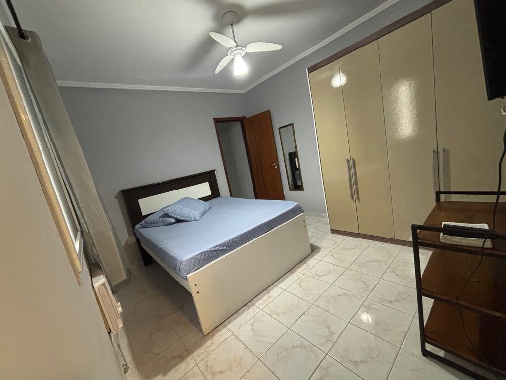 Apartamento com 3 quartos e 145 m² em Vila Guilhermina, Praia Grande