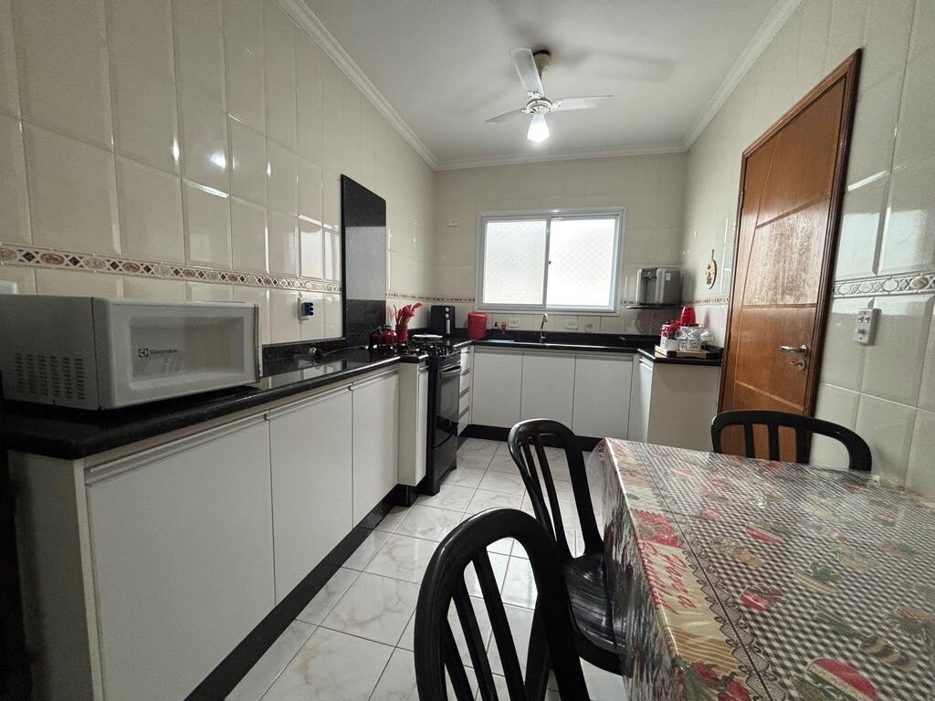 Apartamento com 3 quartos e 145 m² em Vila Guilhermina, Praia Grande