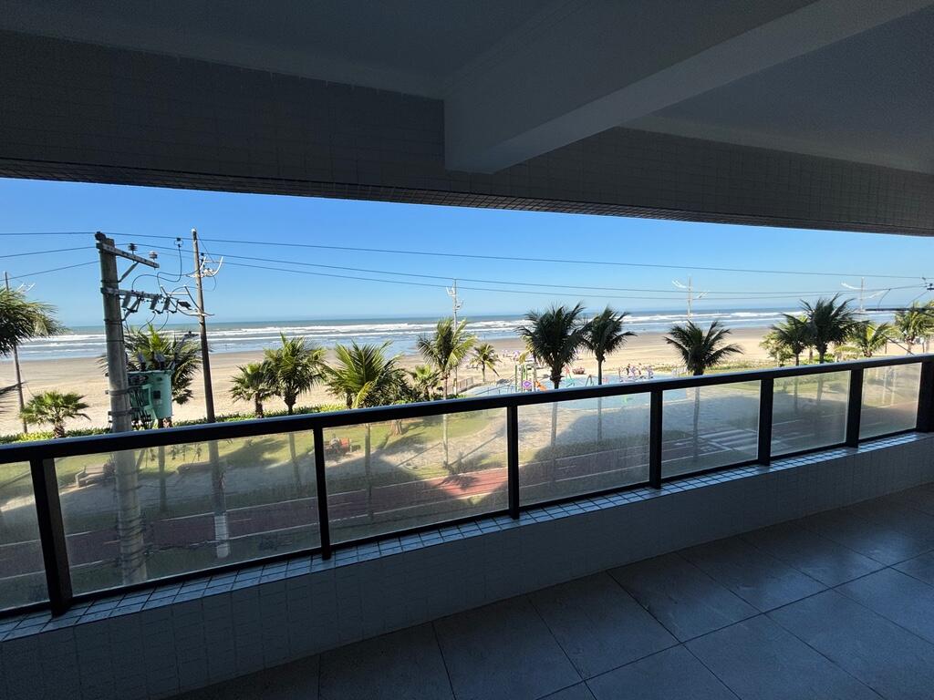 Apartamento com 2 quartos e 66 m² em Maracanã, Praia Grande
