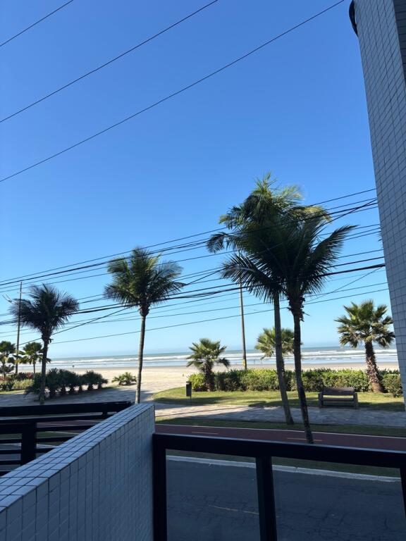 Apartamento com 2 quartos e 66 m² em Maracanã, Praia Grande
