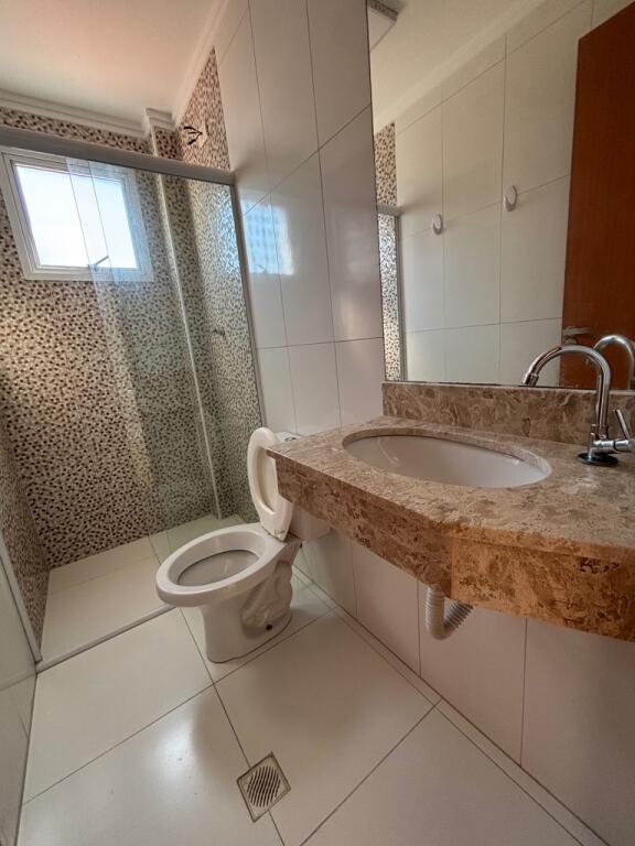 Apartamento com 2 quartos e 64 m² em Vila Caiçara, Praia Grande