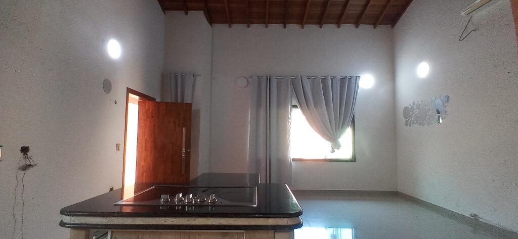 Casa com 3 quartos e 250 m² em Vila Caiçara, Praia Grande
