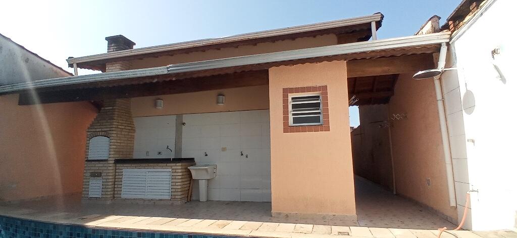 Casa com 3 quartos e 250 m² em Vila Caiçara, Praia Grande