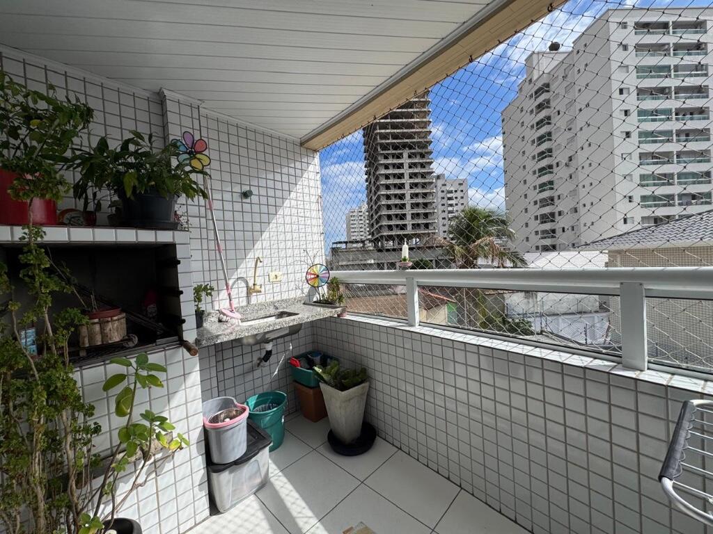 Apartamento com 2 quartos e 73 m² em Vila Guilhermina, Praia Grande