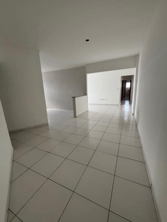Apartamento com 2 quartos e 94 m² em Vila Caiçara, Praia Grande