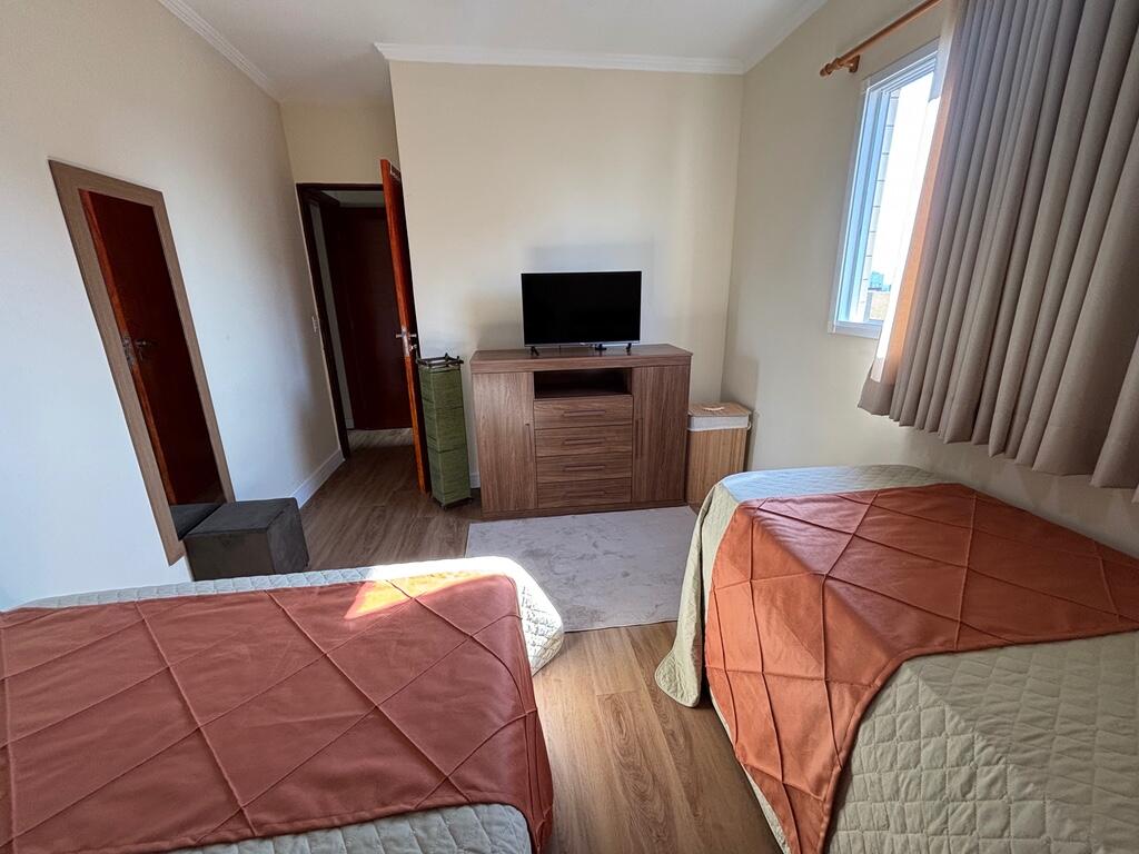 Apartamento com 2 quartos e 98 m² em Vila Caiçara, Praia Grande
