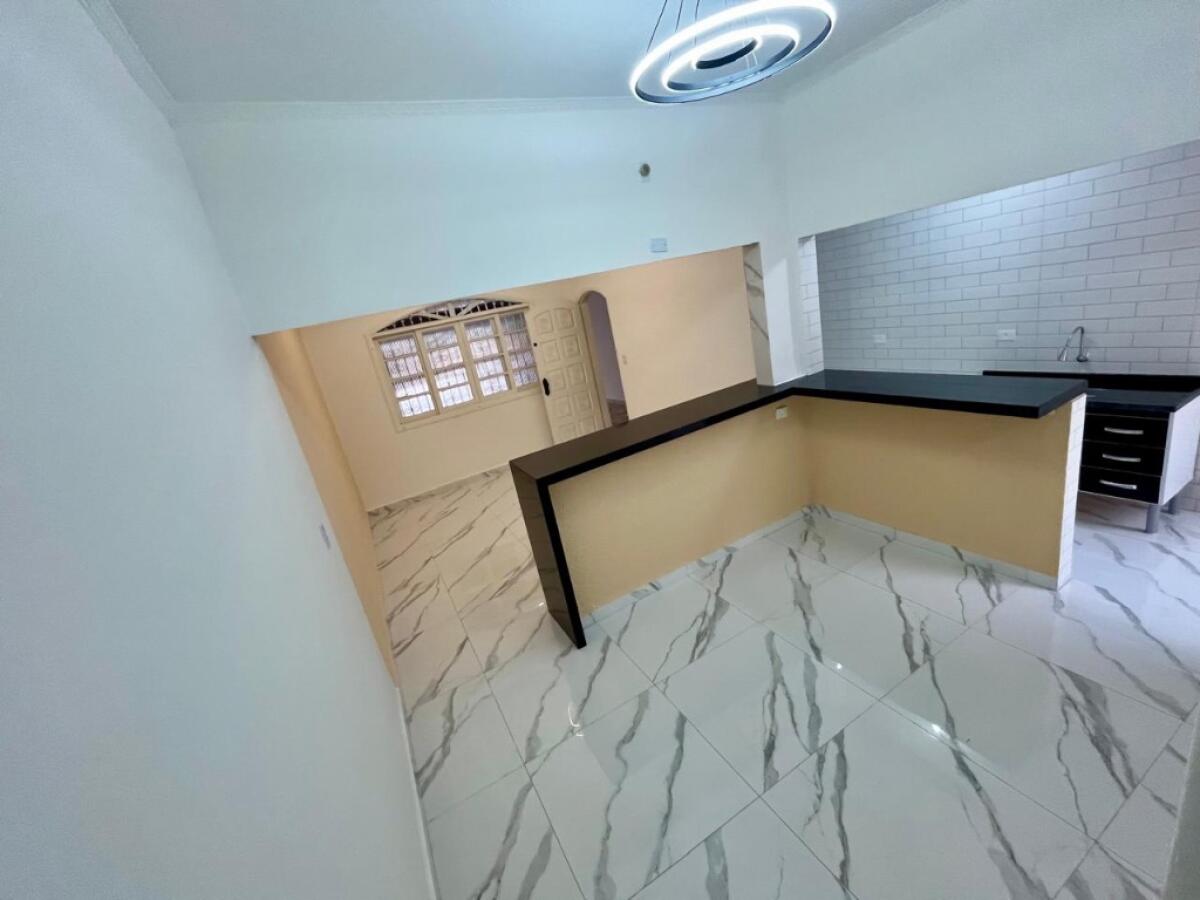Casa com 2 quartos e 125 m² em Ocian, Praia Grande