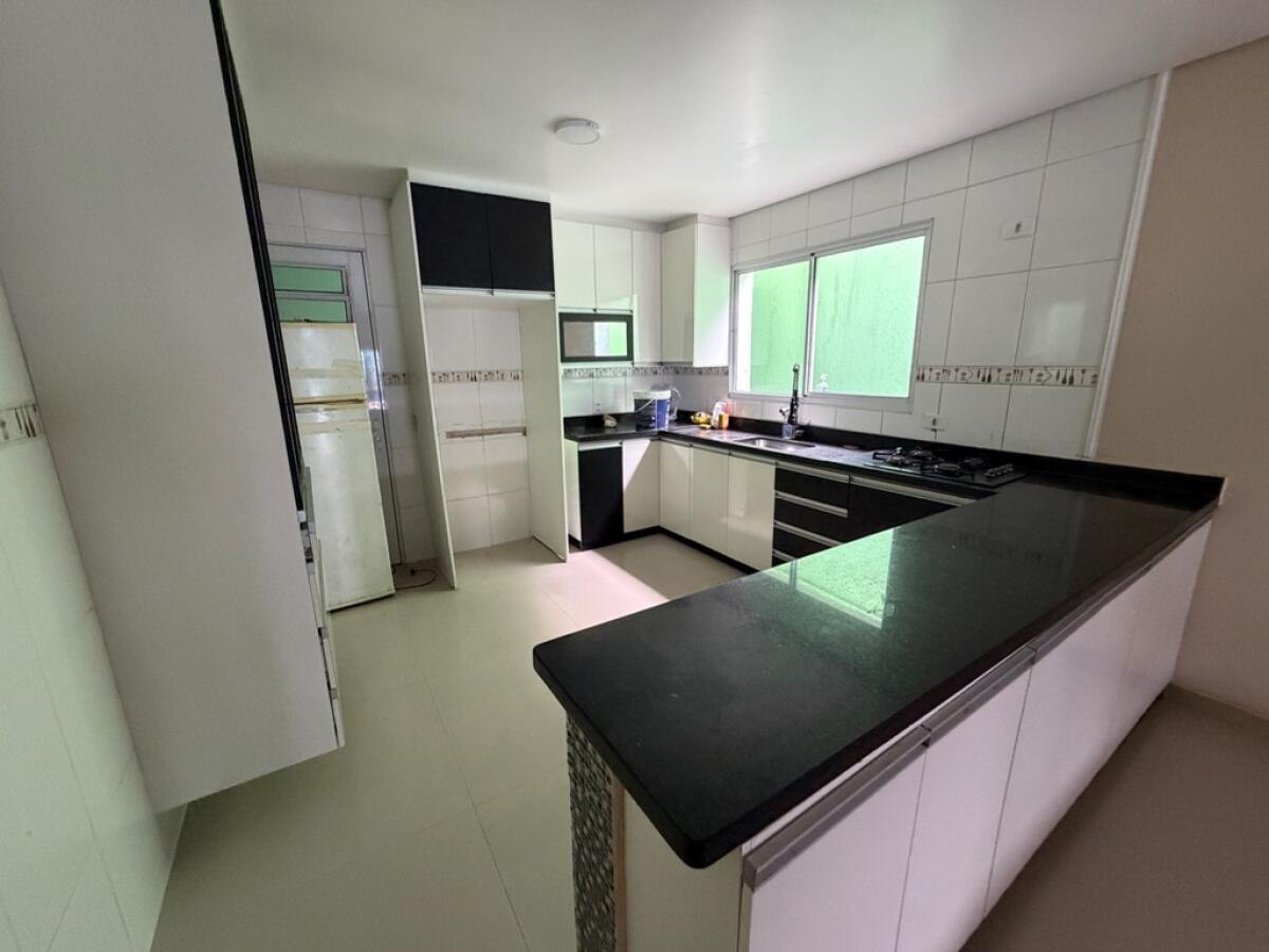 Casa com 4 quartos e 133 m² em Solemar, Praia Grande