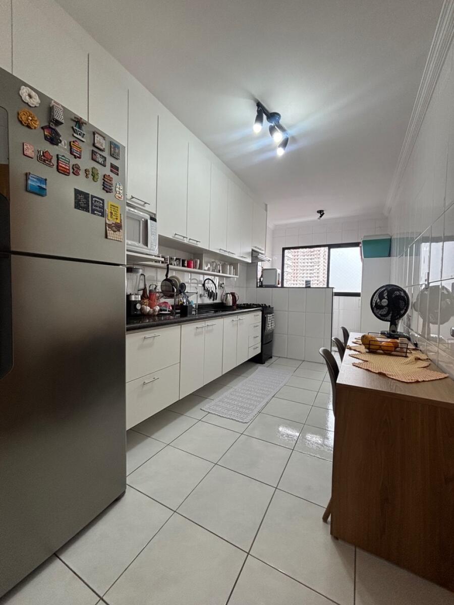 Apartamento com 2 quartos e 92 m² em Vila Guilhermina, Praia Grande